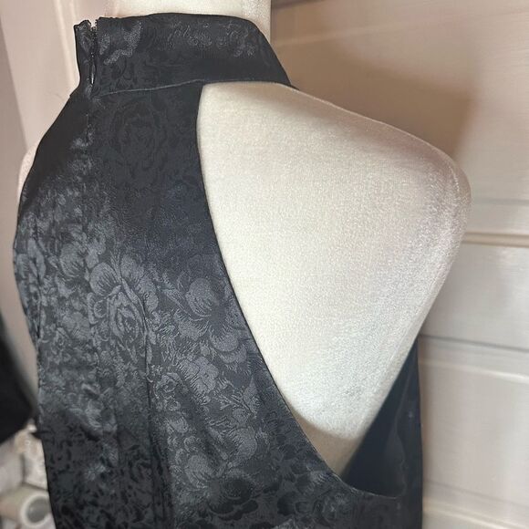 NWTs WAYF Black Feather Trim Swing Dress Size Small - Picture 8 of 13